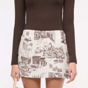 The A&F Scarlett Mid Rise Linen-Blend Mini Skort